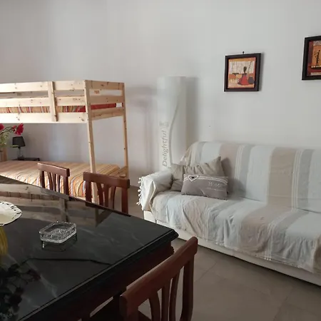 Baia - Piazza Delle Magnolie Апартаменты *